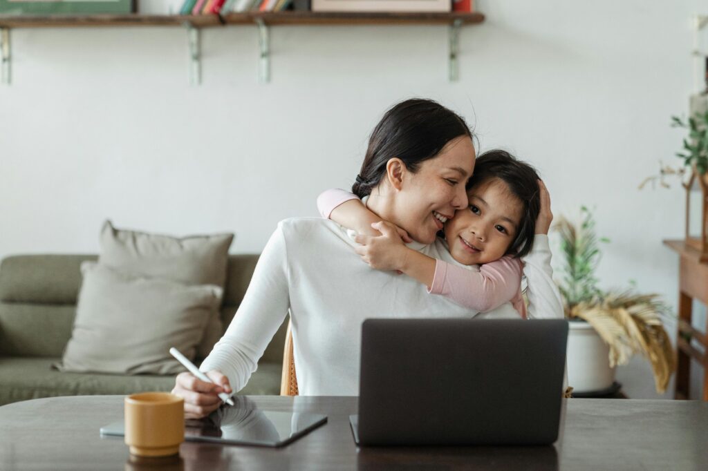 laptop-family